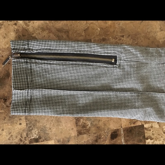 Pants - Picture 3 of 5